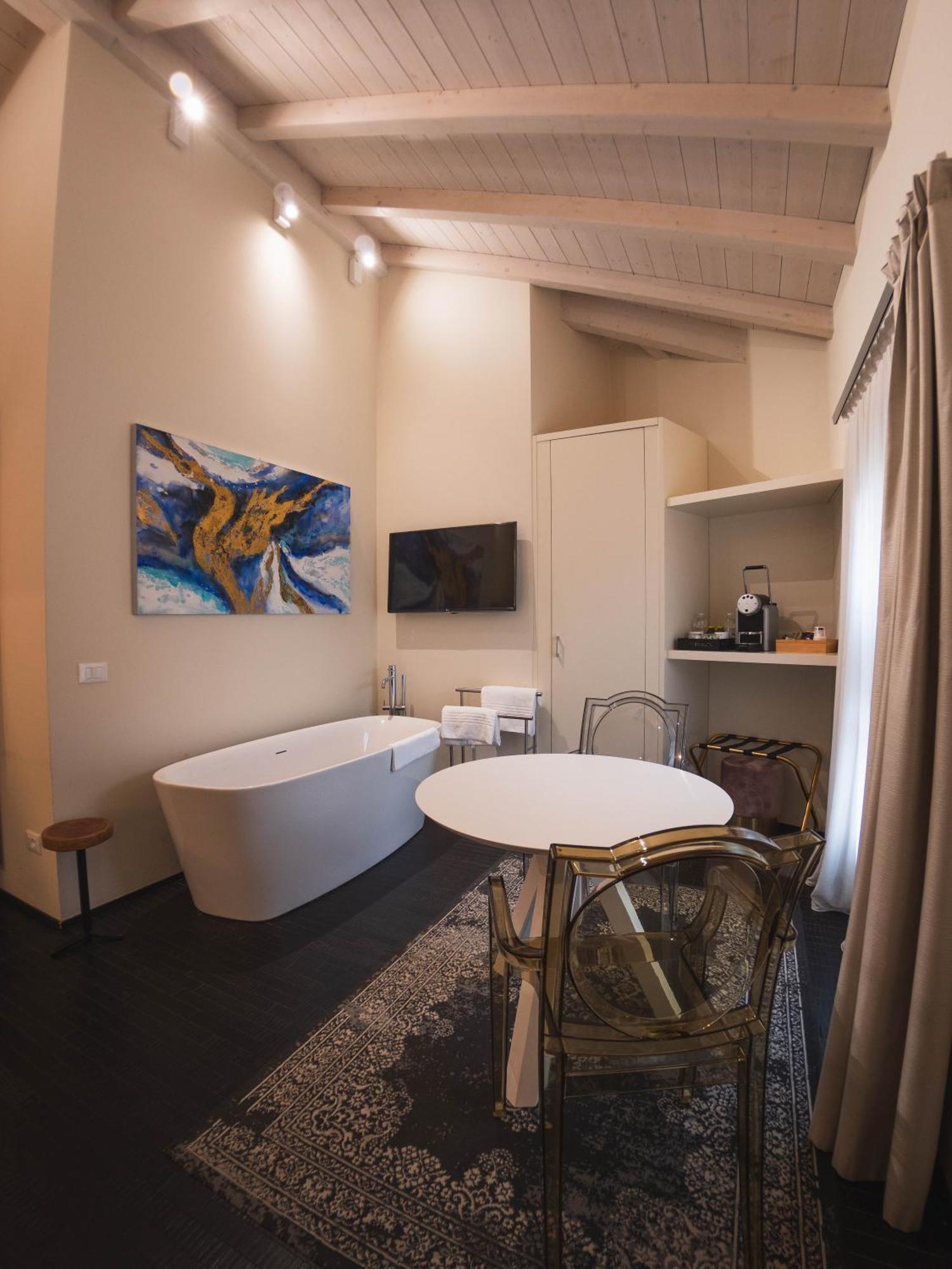 Bed and Breakfast Palazzo Gozzi Bed & Beauty Parma Exterior foto