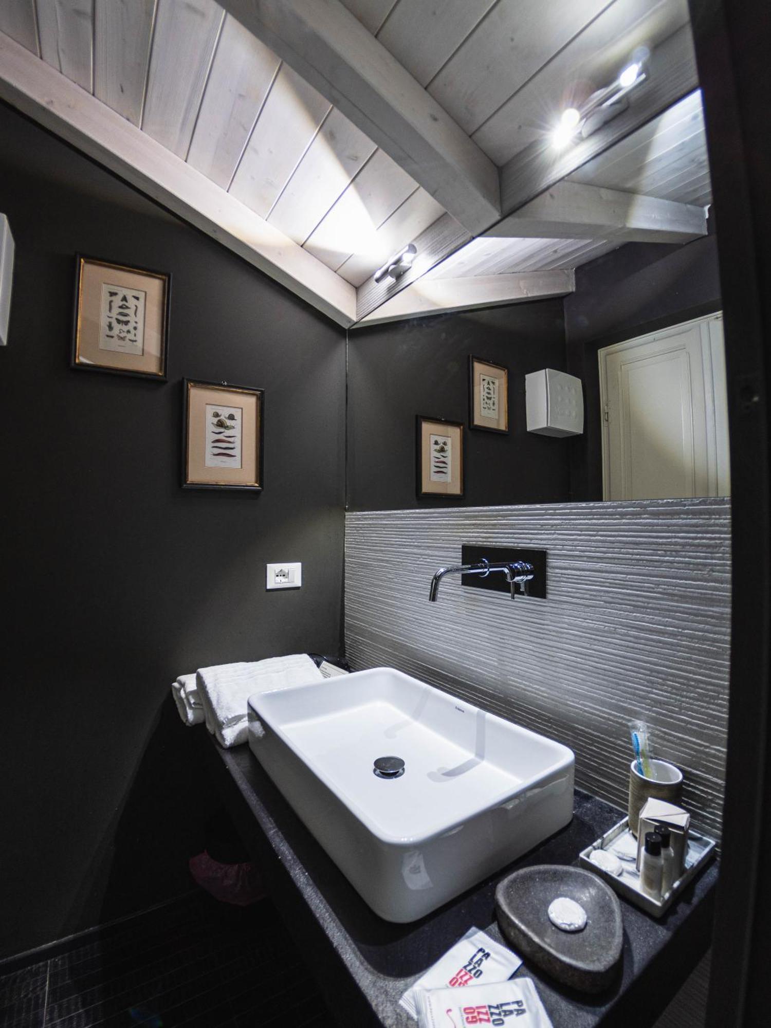 Bed and Breakfast Palazzo Gozzi Bed & Beauty Parma Exterior foto