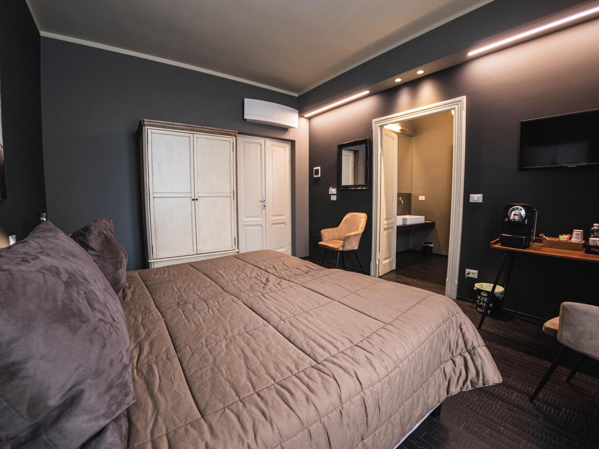 Bed and Breakfast Palazzo Gozzi Bed & Beauty Parma Exterior foto